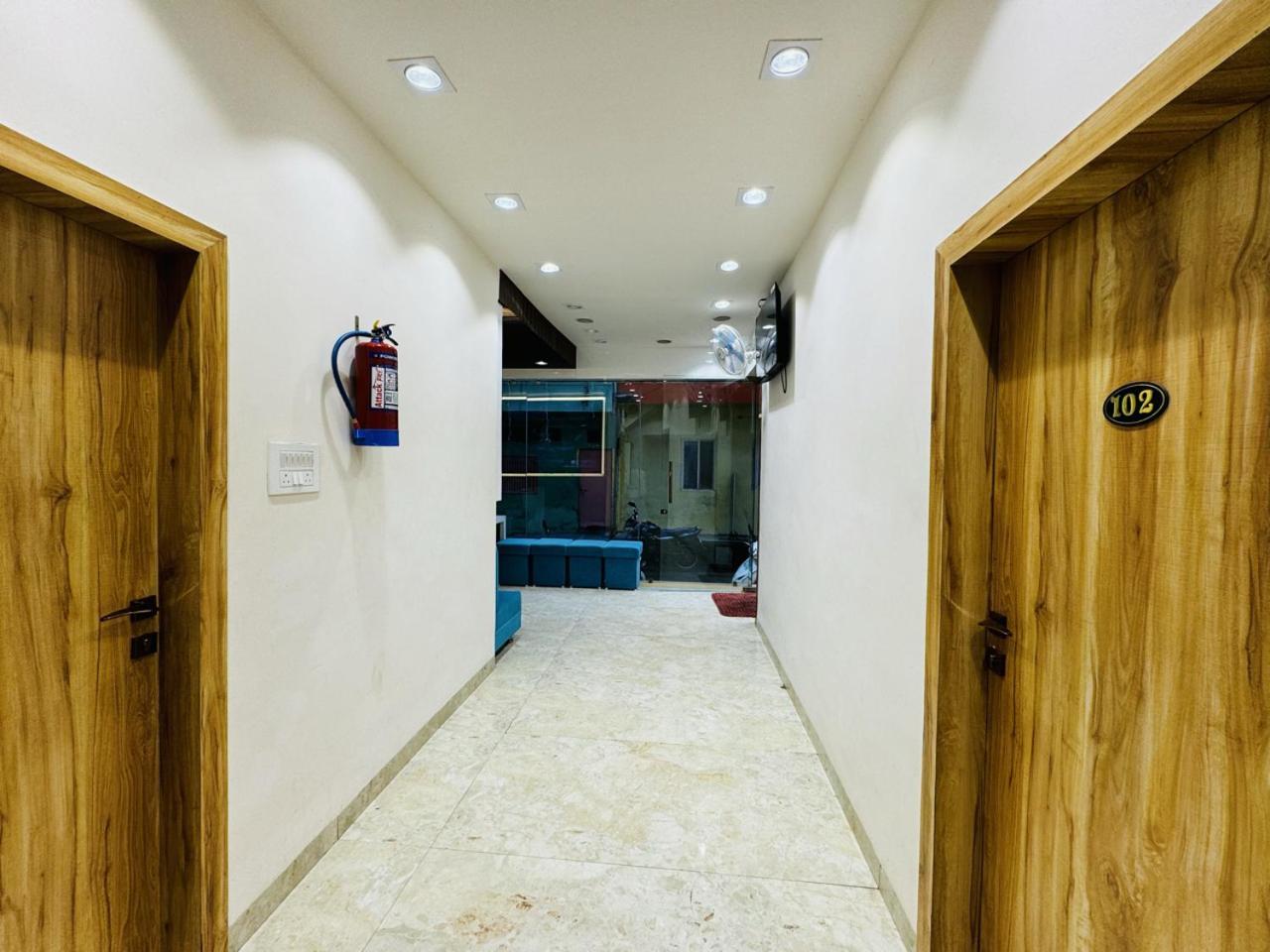 Hotel Shree Mahakal Krapa Udždžain Exteriér fotografie